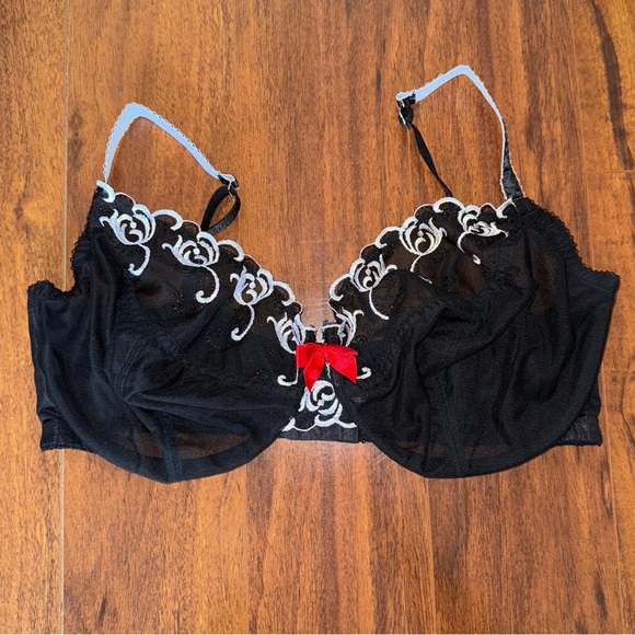 Cacique Other - Cacique 42DDD Black Lace Underwire Bra Unlined Full Coverage Red Bow Valentines